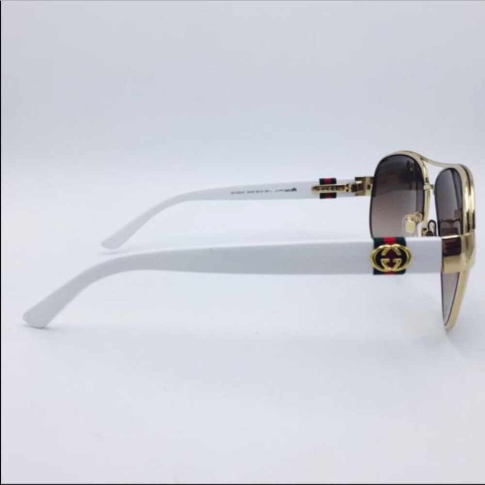 Gorgeous GUCCI Aviator Gold/White❤️❤️❤️ - Picture 5 of 8
